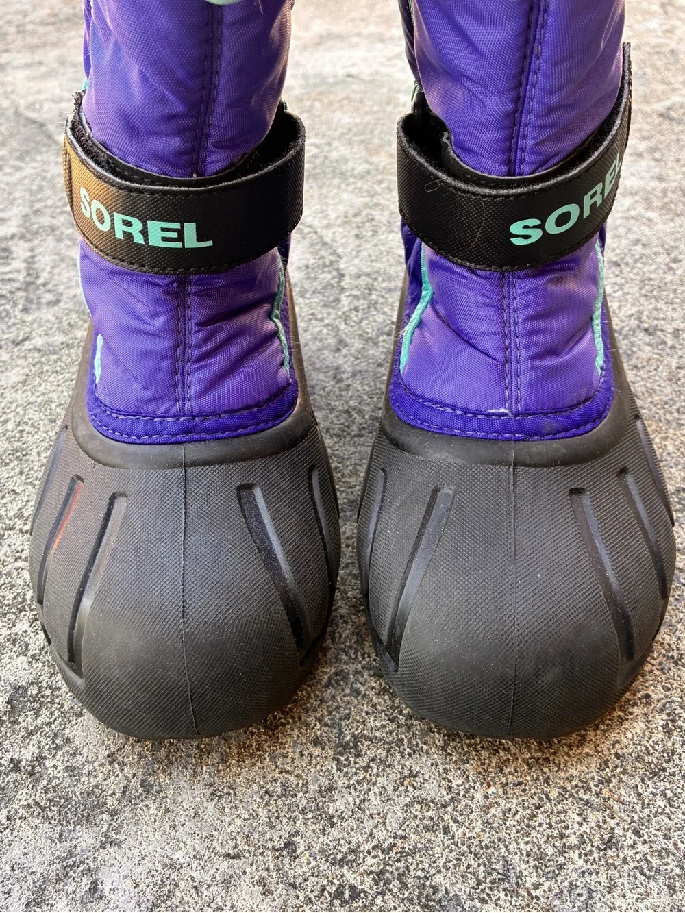 Sorel Flurry Kids Winter Snow Boots in Purple and Teal - Size US Youth 2